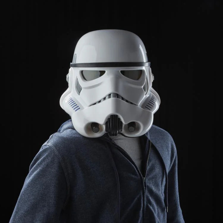 Star Wars: The Black Series Stormtrooper (Rogue One) 1:1 Scale  (Incluye transformador de voz)