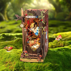 Alicia - Separador de libros - Maqueta Armable