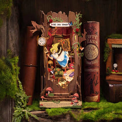 Alicia - Separador de libros - Maqueta Armable