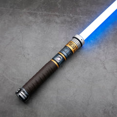 Ancient Warrior Sable de Luz