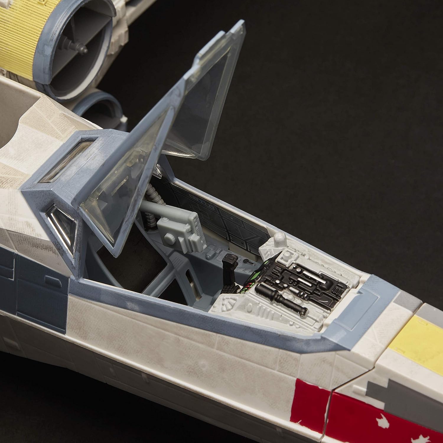 Luke Skywalker Red 5 X-Wing Fighter 3 3/4-Inch Scale Vehicle - Exclusive