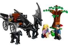 LEGO Harry Potter – Hogwarts Carriage & Thestrals (76400)