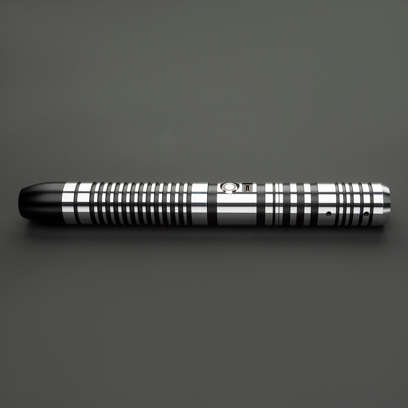 Armored Falcon lightsaber (Cambia colores Bluetooth!)