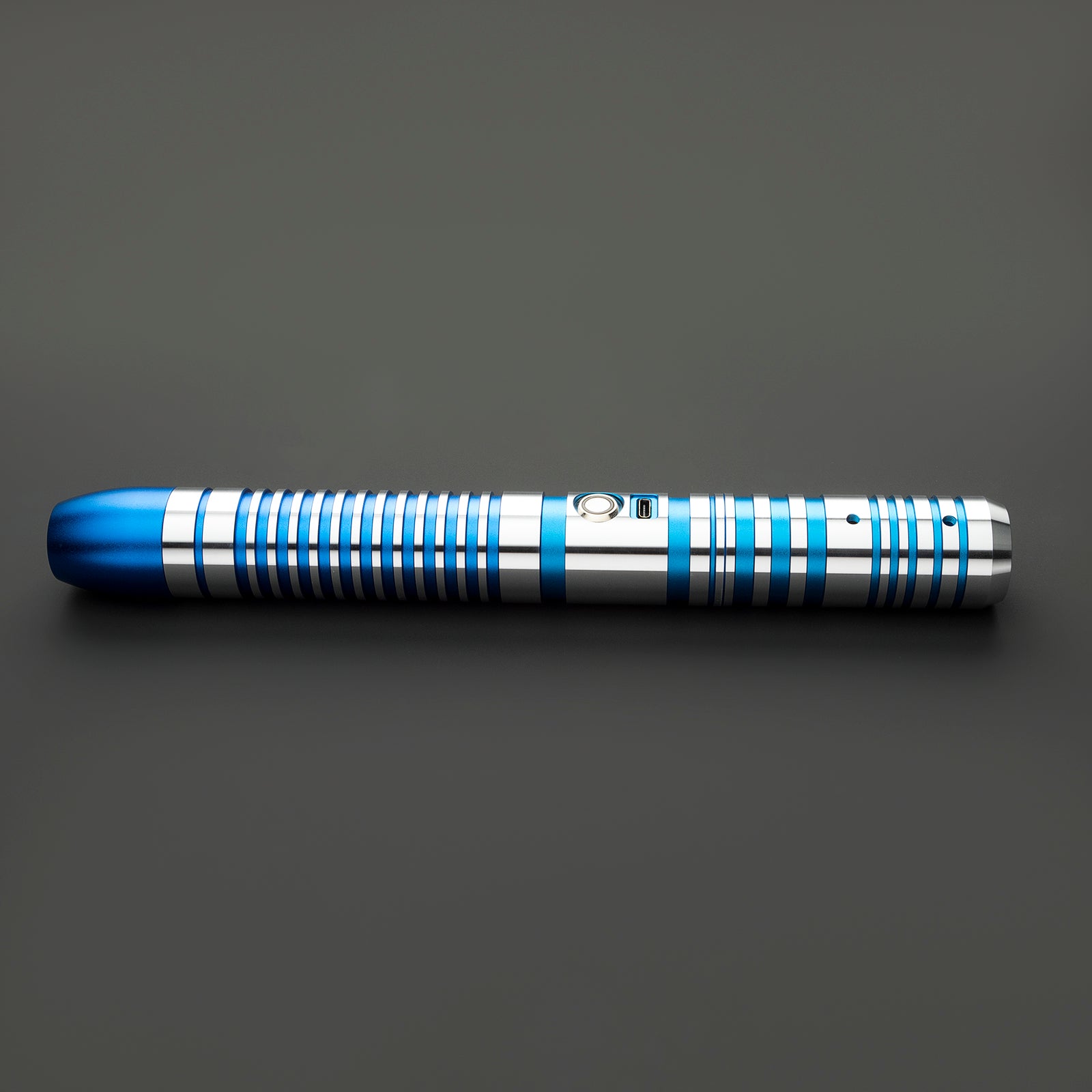 Armored Falcon lightsaber (Cambia colores Bluetooth!)
