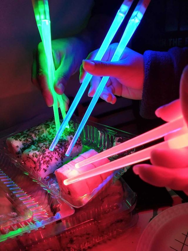Palillos de Sushi - Lightsaber - Friki Stores