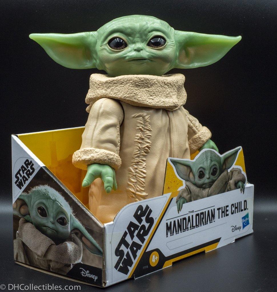 Baby Yoda Coleccionable Hasbro - Friki Stores