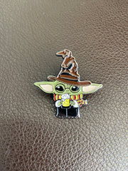 Pin Mandalorian